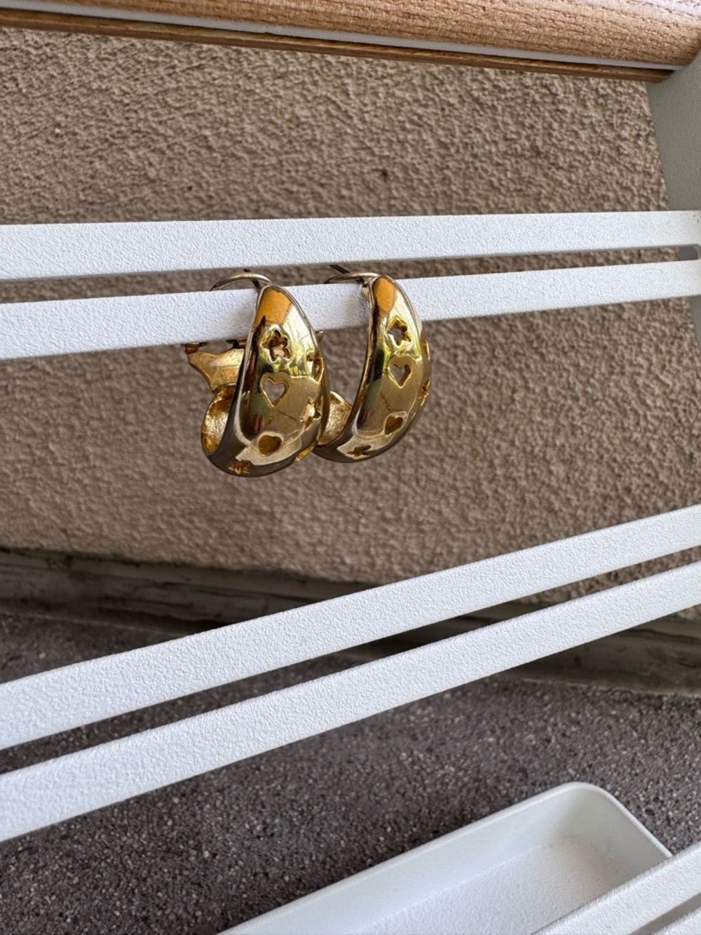 Gold Heart & Star Cutout Hoop Earrings - Women Jewelry